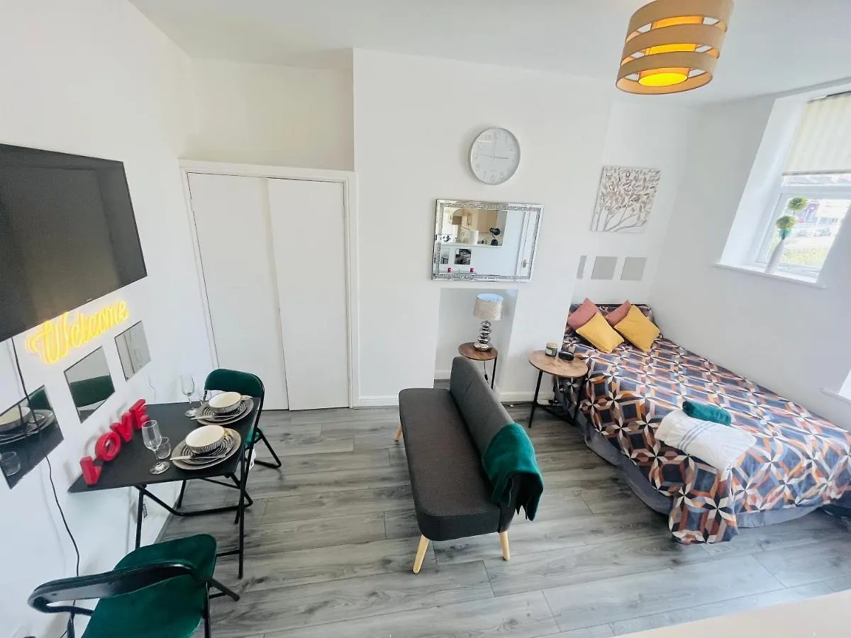 Luxurious Studio Flat In Shipley Central United Kingdom