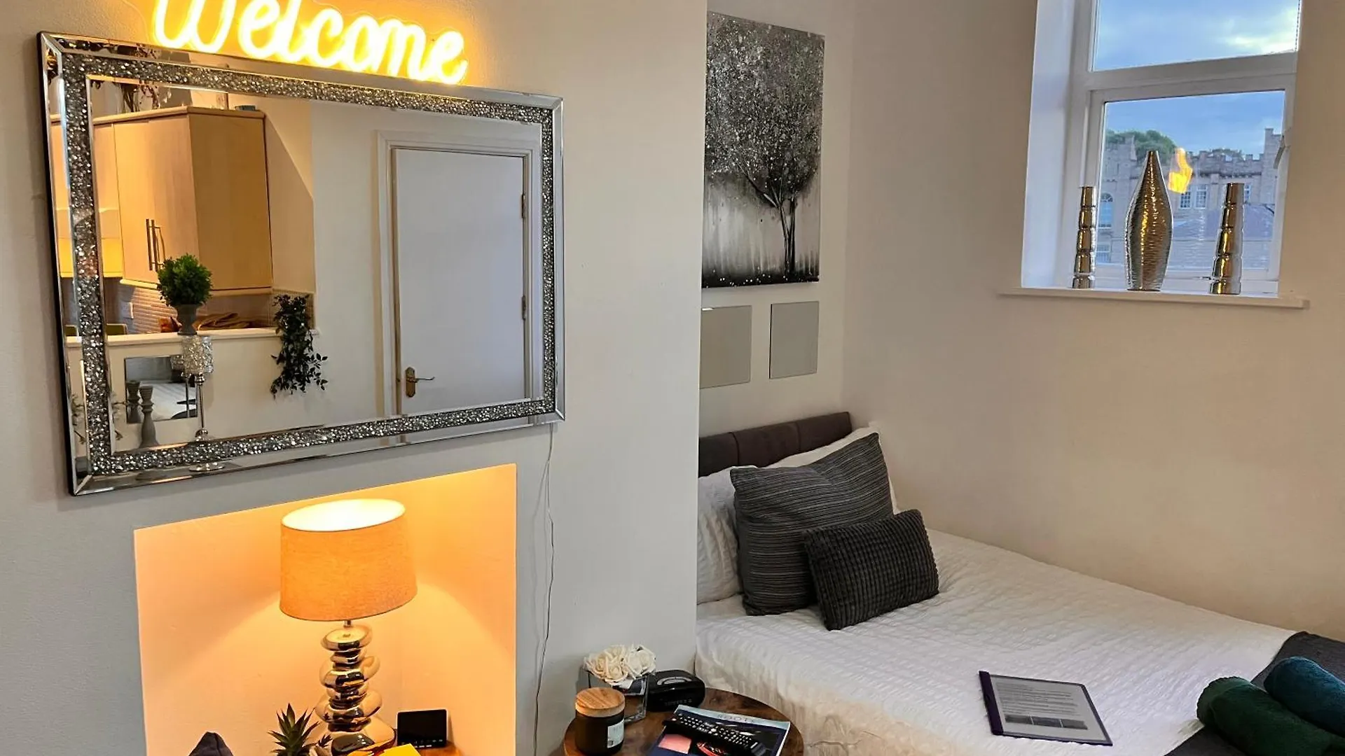 Apartment Luxurious Studio Flat In Shipley Central